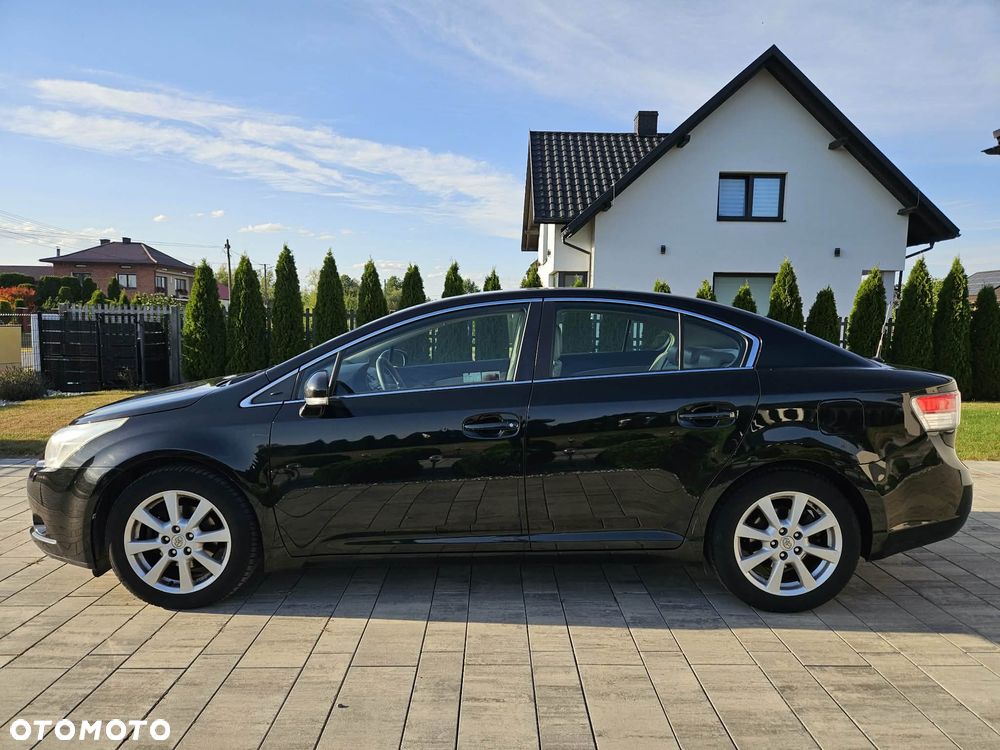 Toyota Avensis 2.0 Prestige EU5 MS - 17