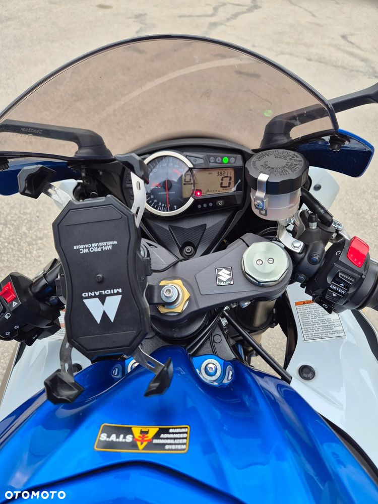 Suzuki GSX-R - 11