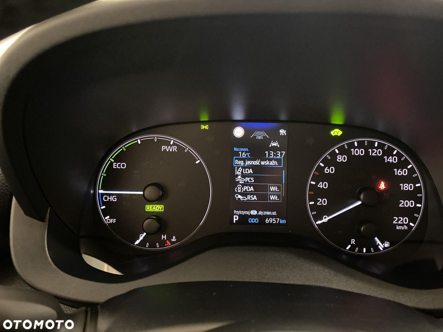 Toyota Yaris Hybrid 1.5 Comfort - 15