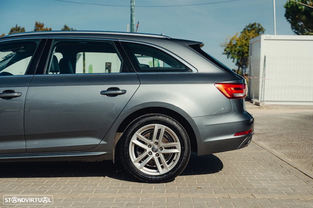 Audi A4 Avant 2.0 TDi S-line - 14