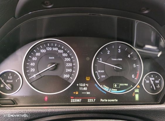 BMW 320 d EfficientDynamics Line Luxury - 18