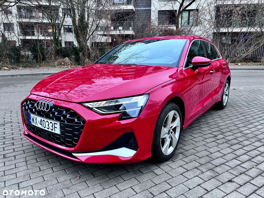 Audi A3 Sportback - 1