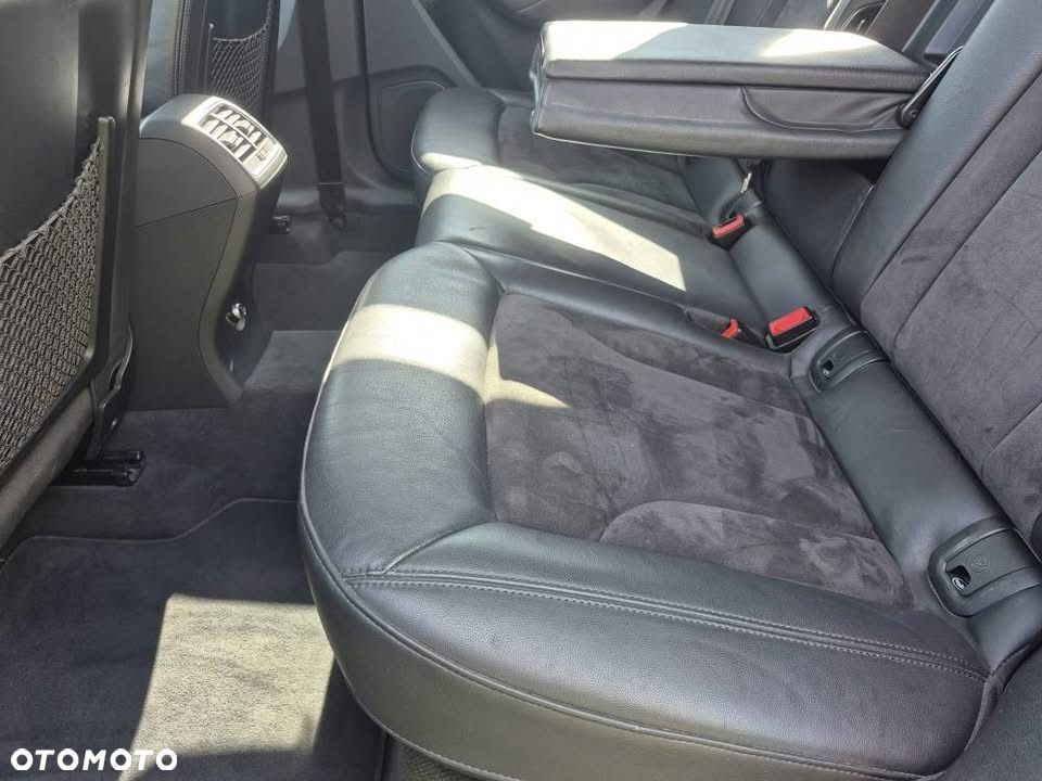 Audi Q3 2.0 TDI Quattro S tronic - 17