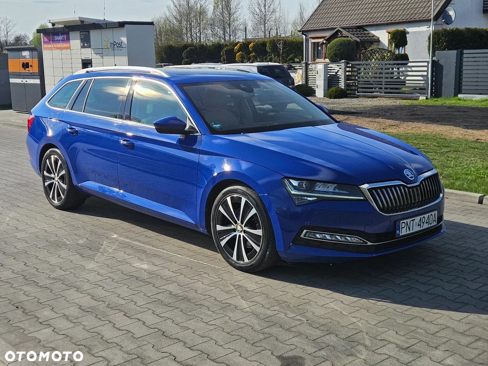 Skoda Superb 2.0 TDI DSG Premium Edition - 1