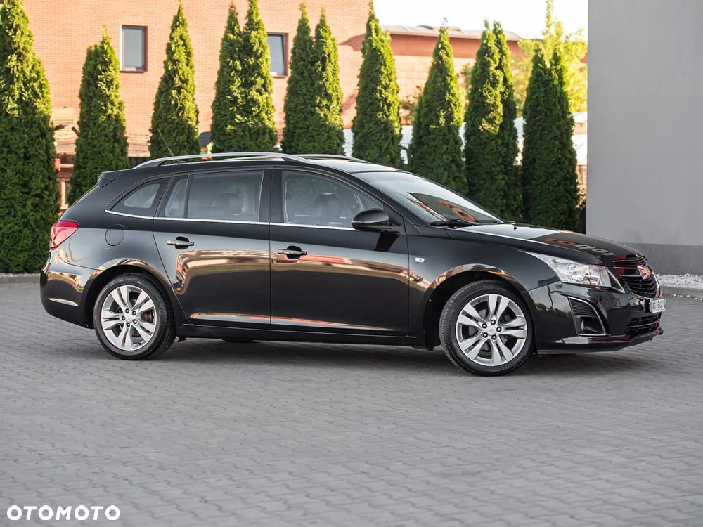 Chevrolet Cruze ver-1-8-ls-klm- - 3