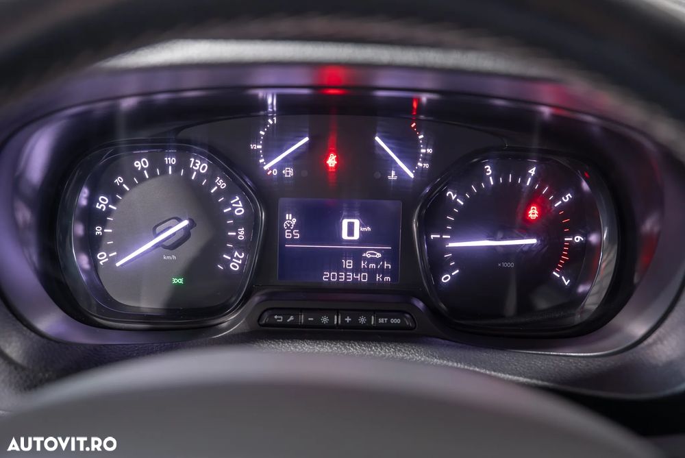 Opel Vivaro 1.5 CDTI 102CP Crew Van L2H1 (L) Sarcina Crescuta Essentia - 8