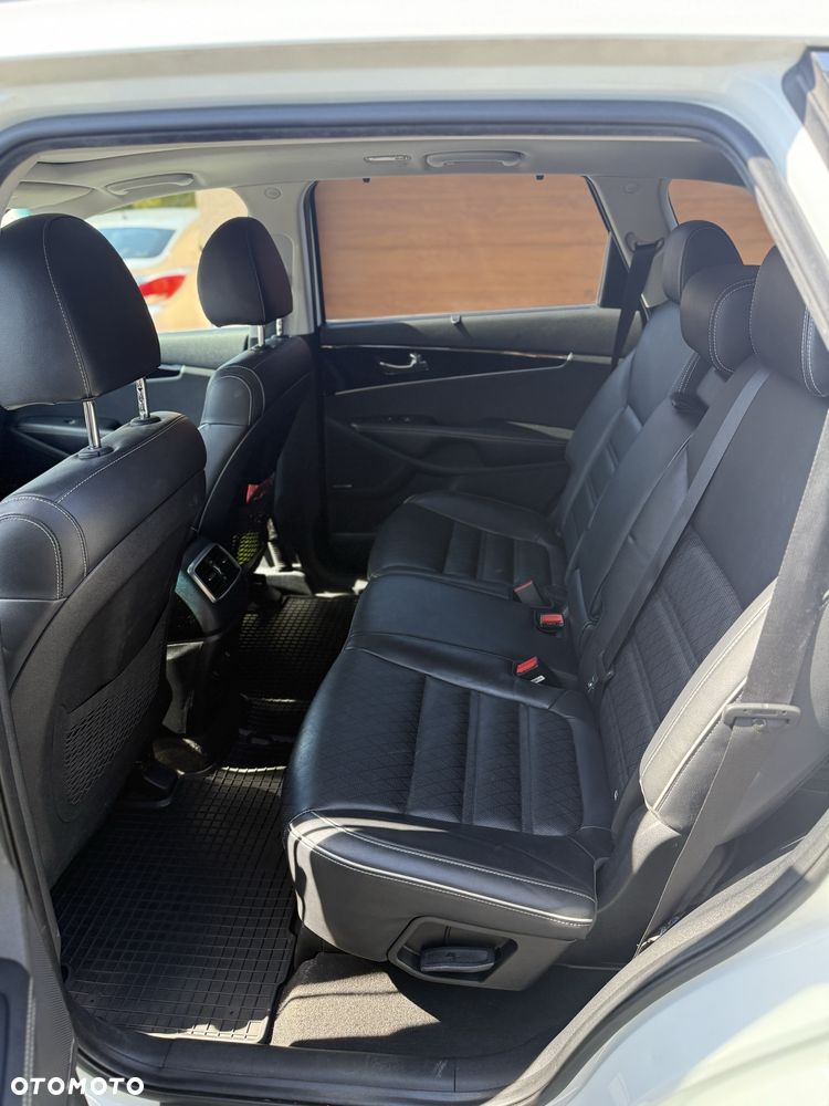 Kia Sorento - 5