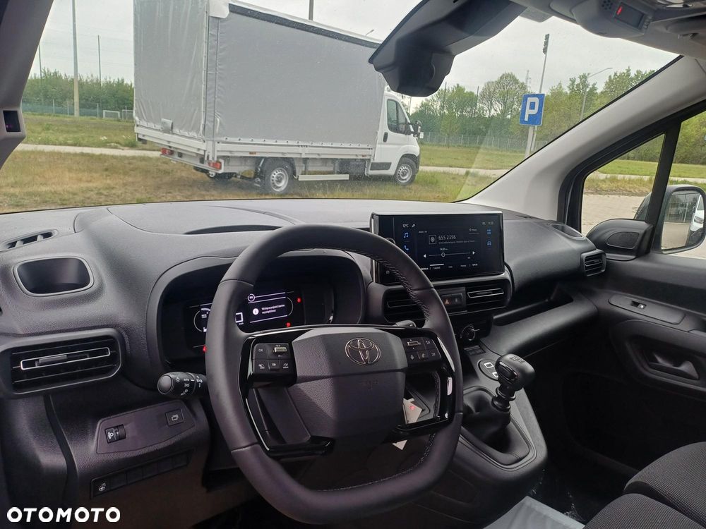 Toyota Proace City - 9