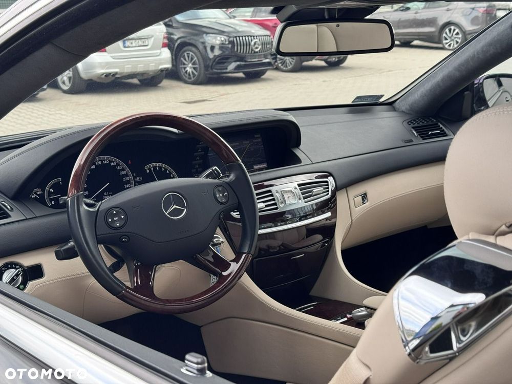 Mercedes-Benz CL 500 4Matic 7G-TRONIC - 16