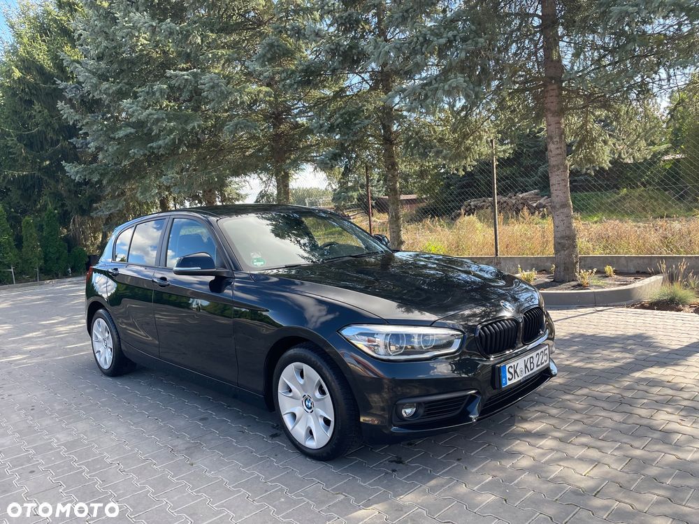 BMW Seria 1 118i - 4