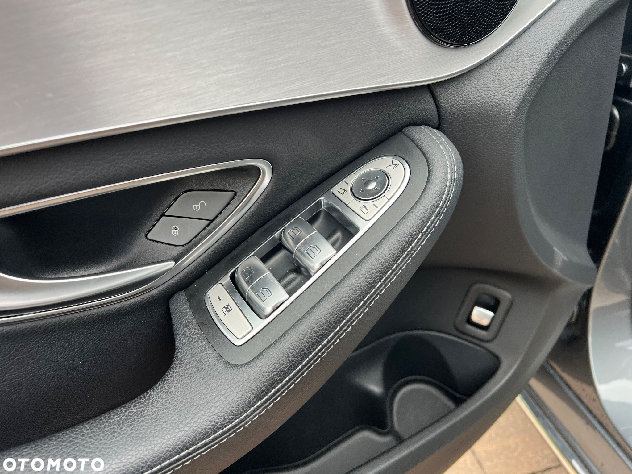 Mercedes-Benz Klasa C 180 (BlueTEC) d 7G-TRONIC Avantgarde - 23