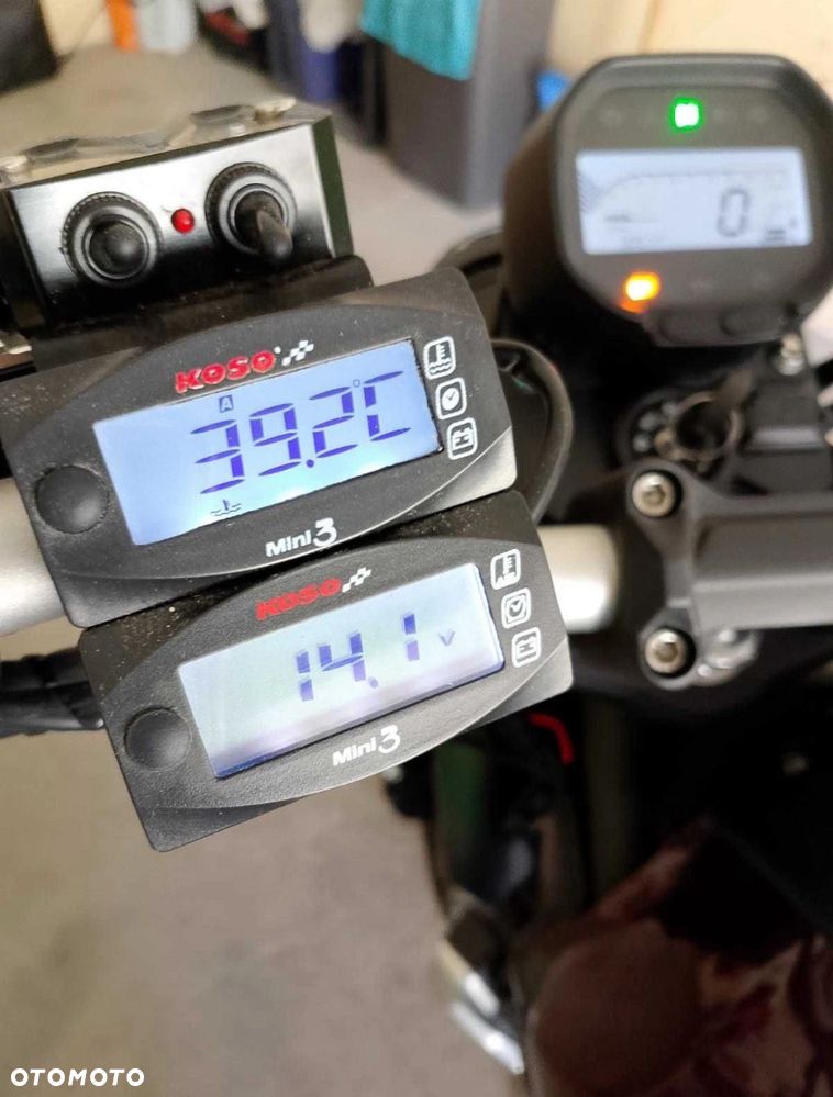 VOGE 300AC - 5