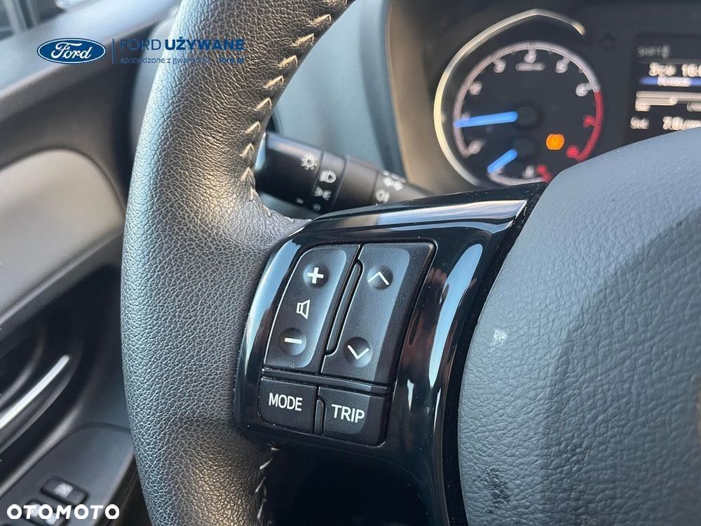 Toyota Yaris 1.5 Premium - 9