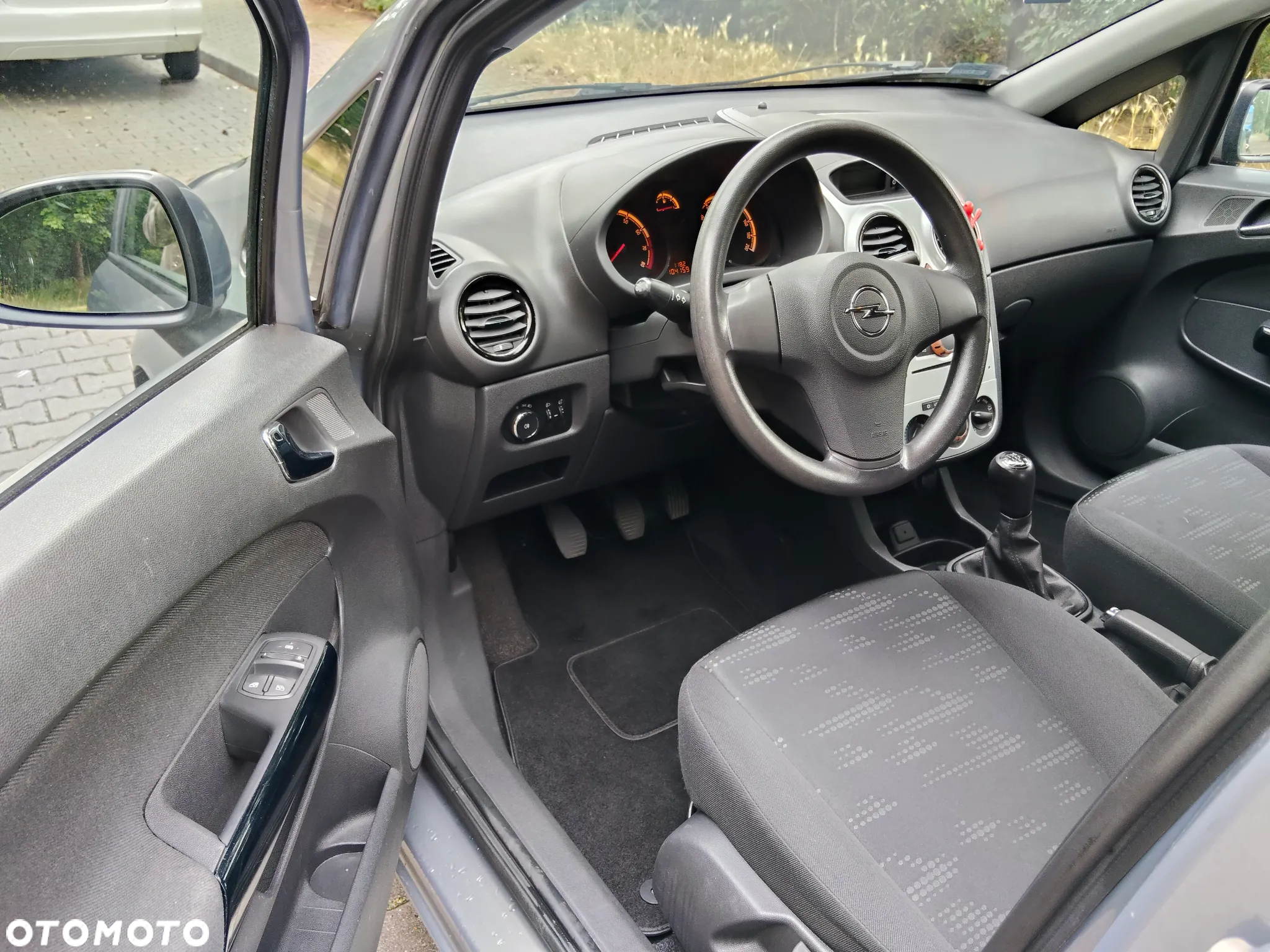 Opel Corsa - 14
