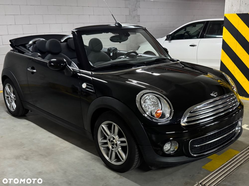 MINI Cooper Cabrio - 5