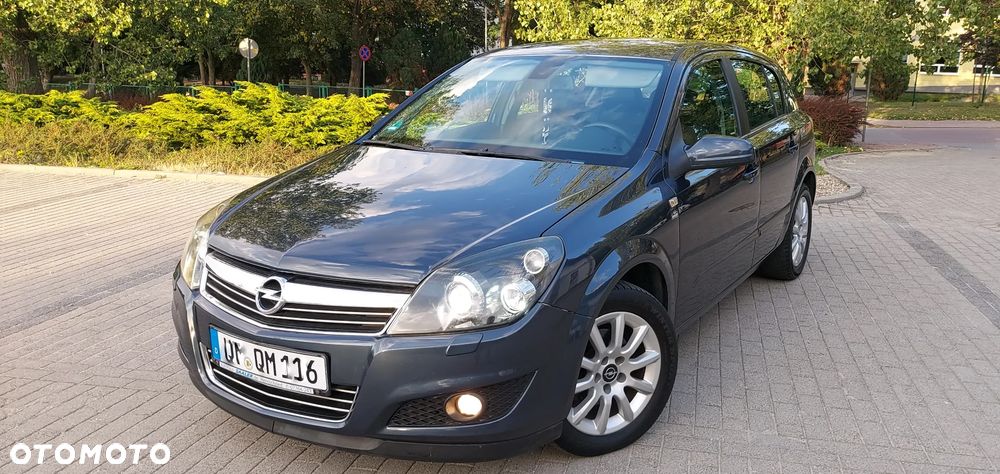 Opel Astra 1.8 Edition - 9