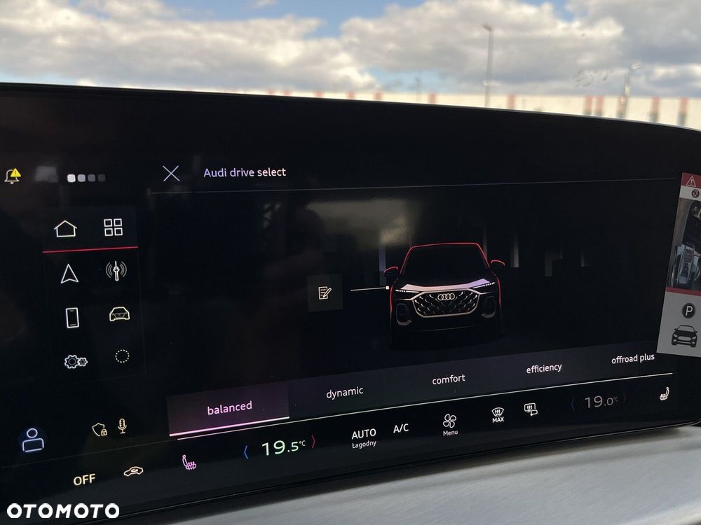 Audi Q5 Sportback - 34