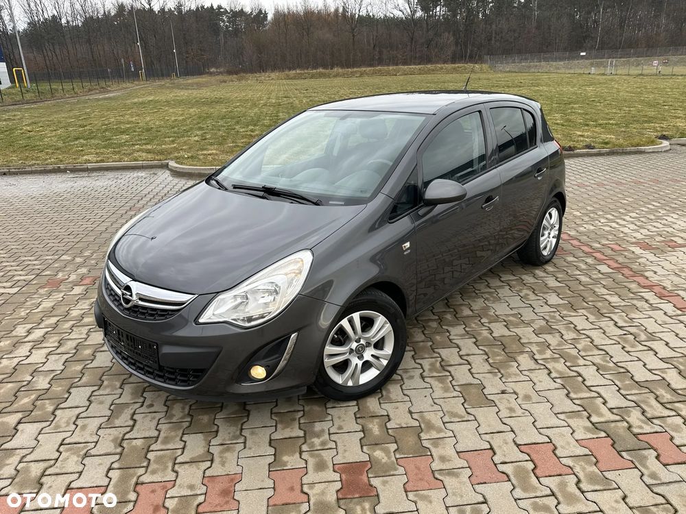 Opel Corsa 1.4 16V Satellite - 2