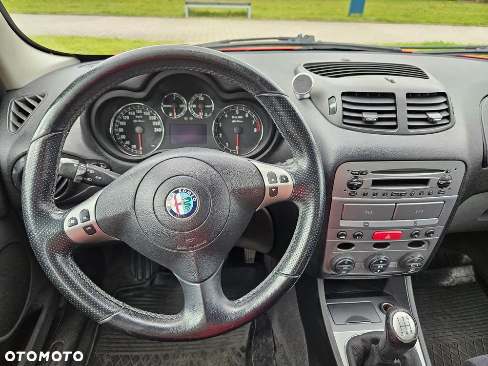 Alfa Romeo 147 1.6 Twin Spark ECO Progression - 13