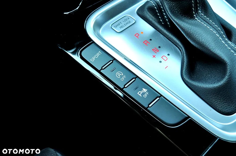 Kia ProCeed 1.4 T-GDI DCT7 OPF GT LINE - 31