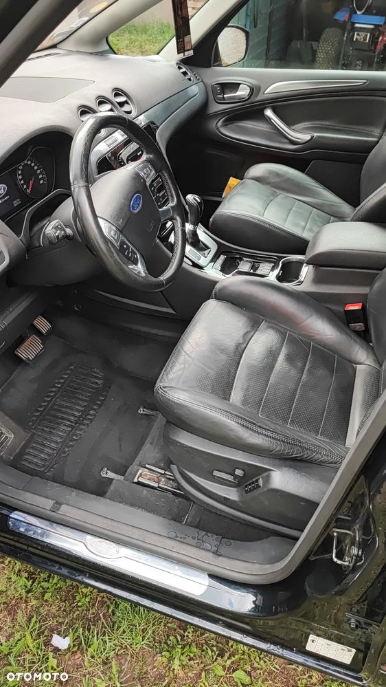 Ford S-Max - 6