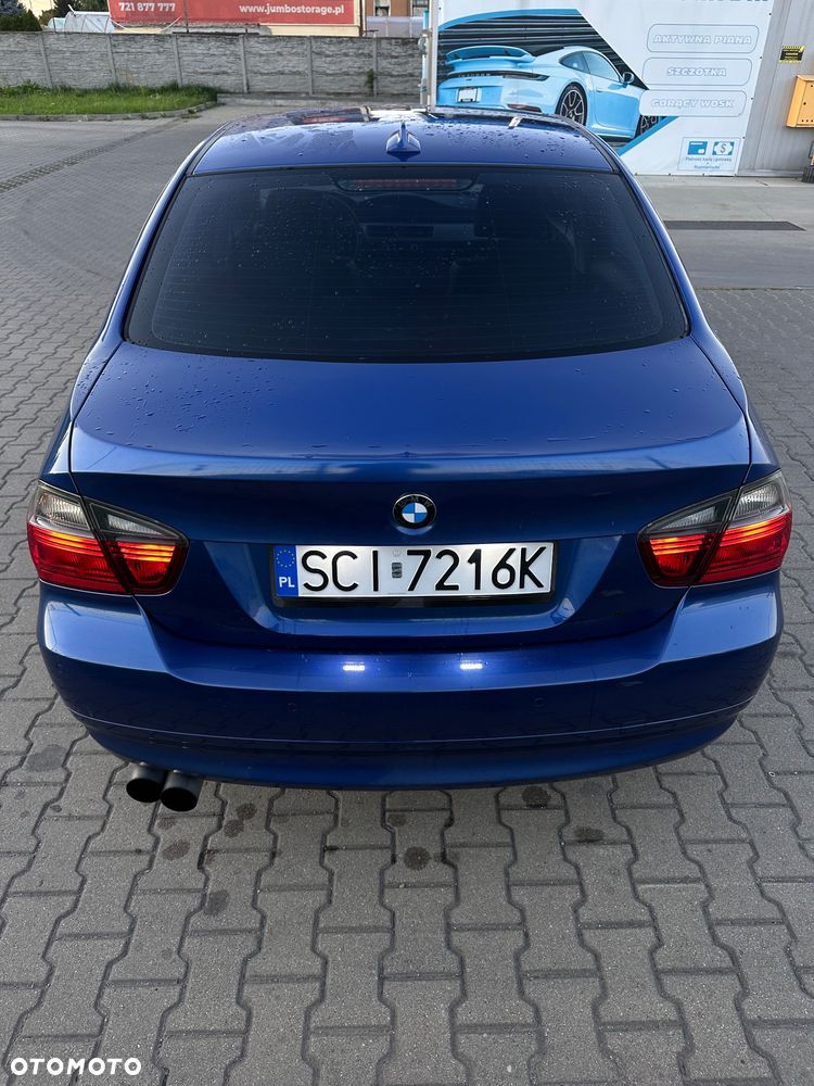 BMW Seria 3 325i - 35