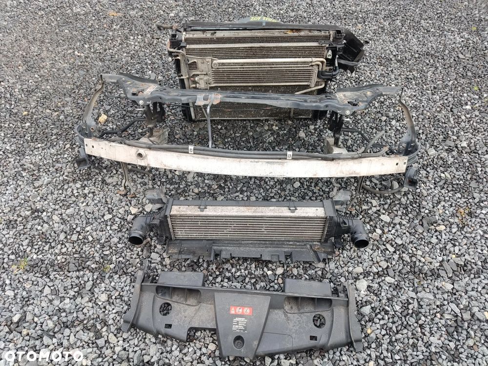 MERCEDES W207 350 3.0 V6 CDI PAS PRZEDNI CHŁODNICE KOMPLET WZMOCNIENIE CZOŁOWE