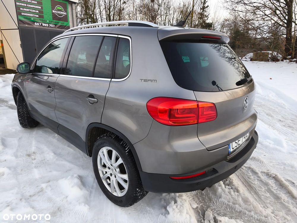 Volkswagen Tiguan - 2