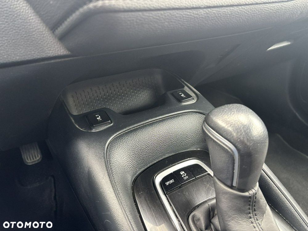 Toyota Corolla - 19