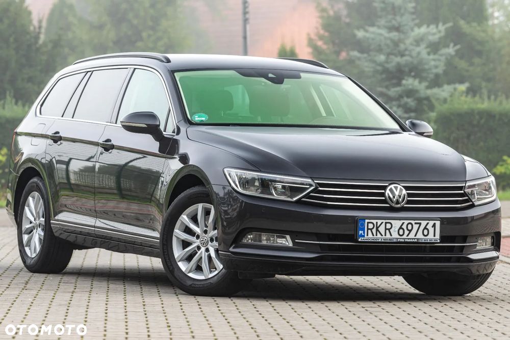 Volkswagen Passat 2.0 TDI BMT Comfortline DSG - 10