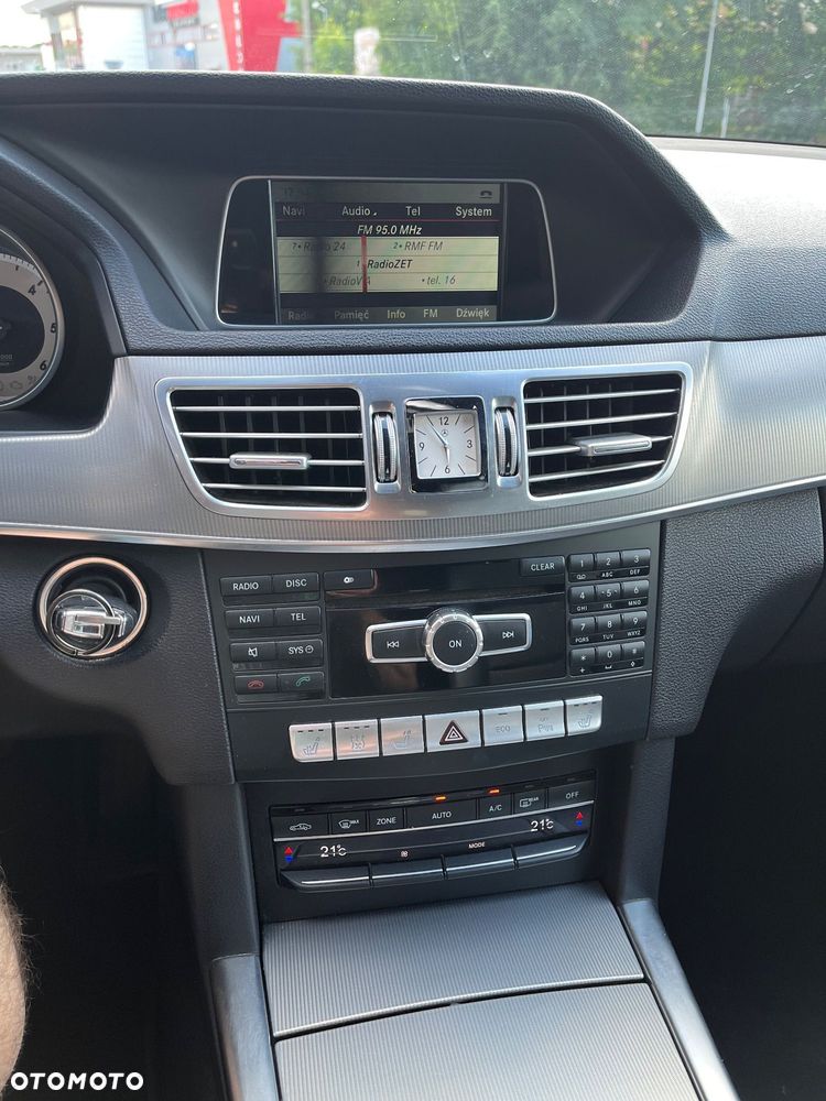 Mercedes-Benz Klasa E 200 BlueTEC 7G-TRONIC Avantgarde - 24