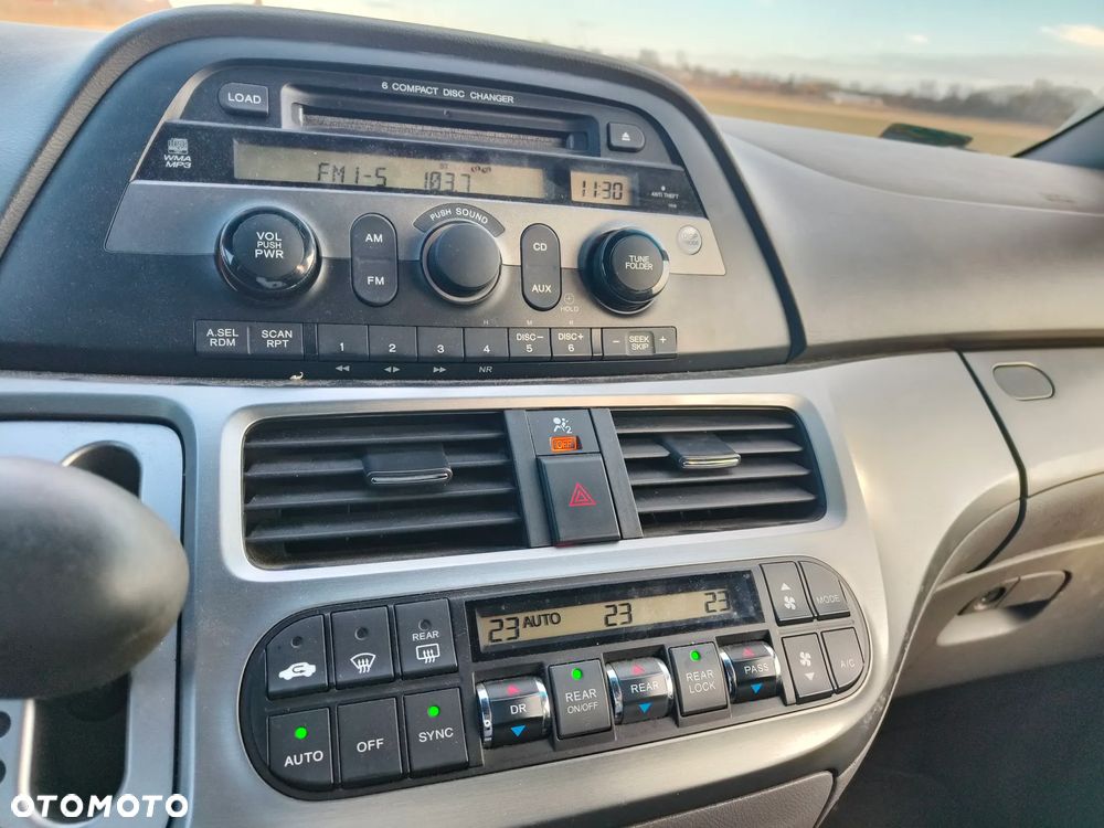 Honda Odyssey 3.5 EX - 11