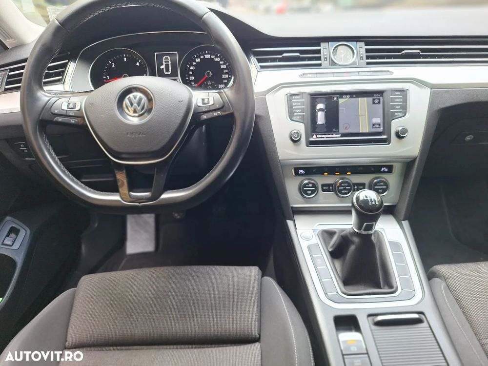 Volkswagen Passat 2.0 TDI (BlueMotion Technology) Highline - 21