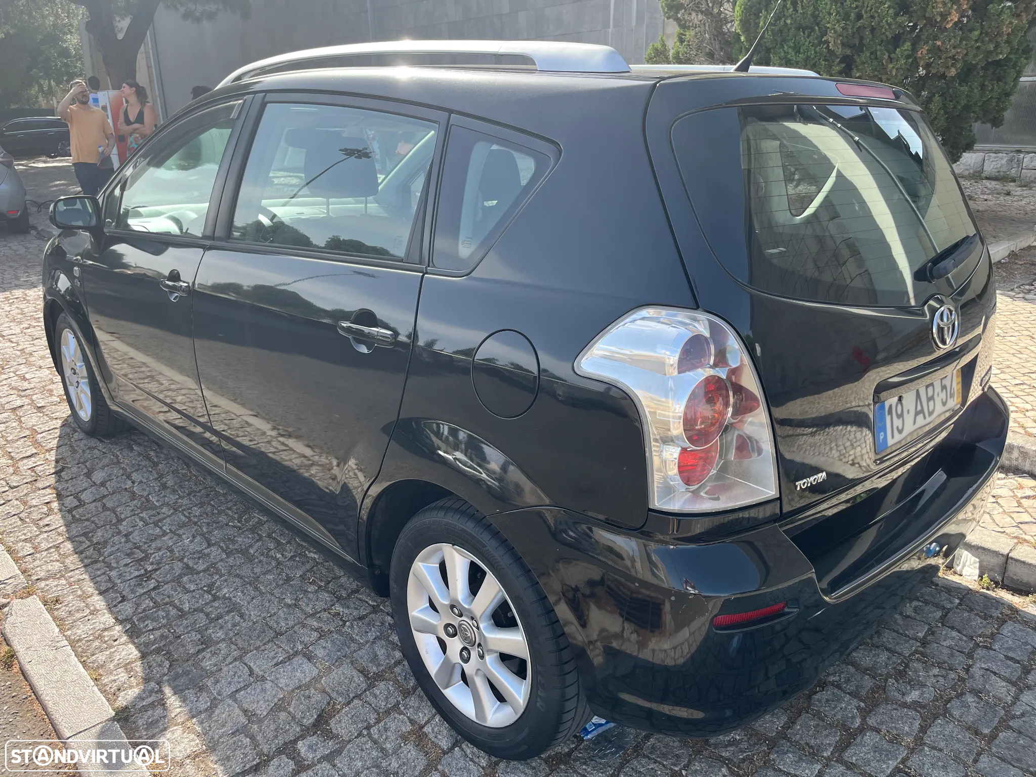Toyota Corolla Verso 2.0 D-4D - 5