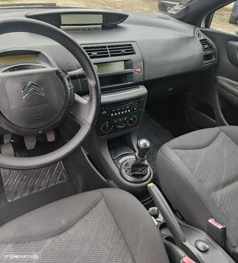 Citroën C4 HDi 90 FAP VTR - 5