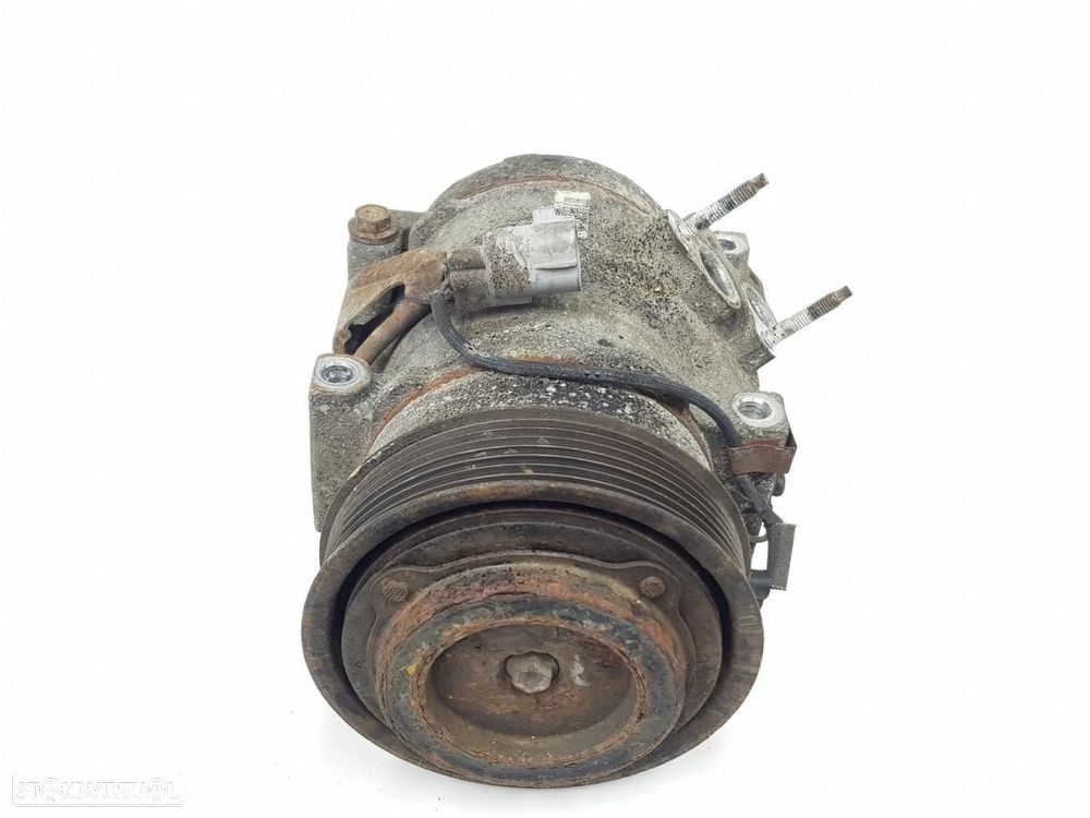 COMPRESSOR DE AR CONDICIONADO TOYOTA LAND CRUISER J12 - 1