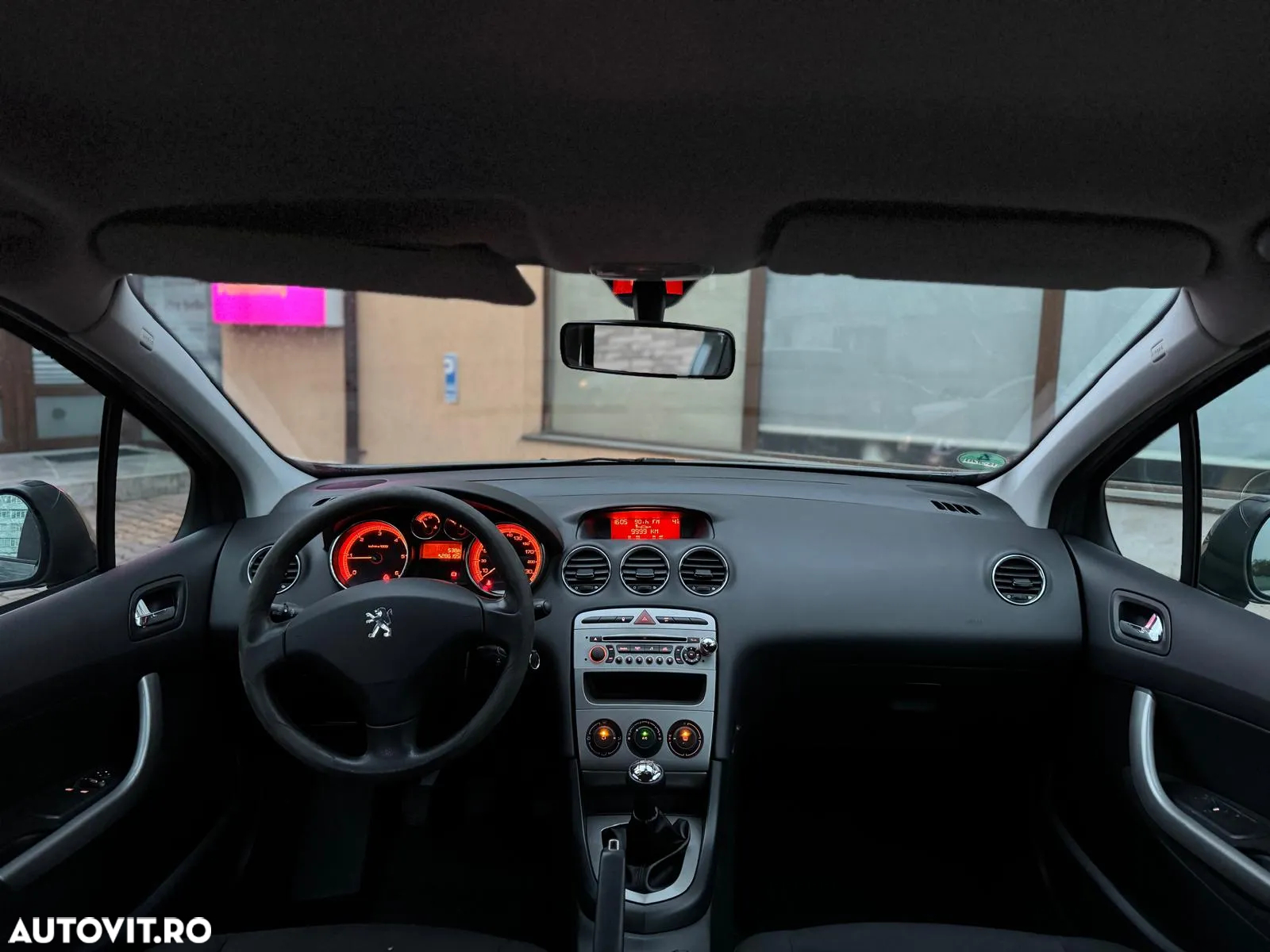 Peugeot 308 - 5