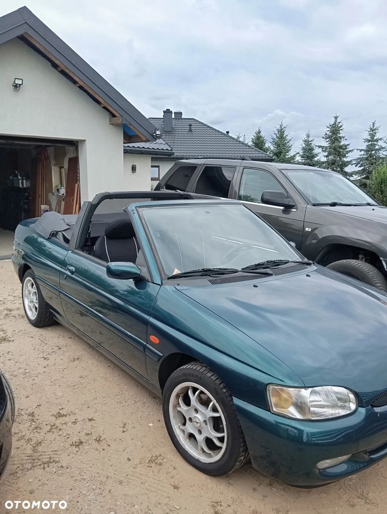 Ford Escort 1.8 16V XR3i - 12