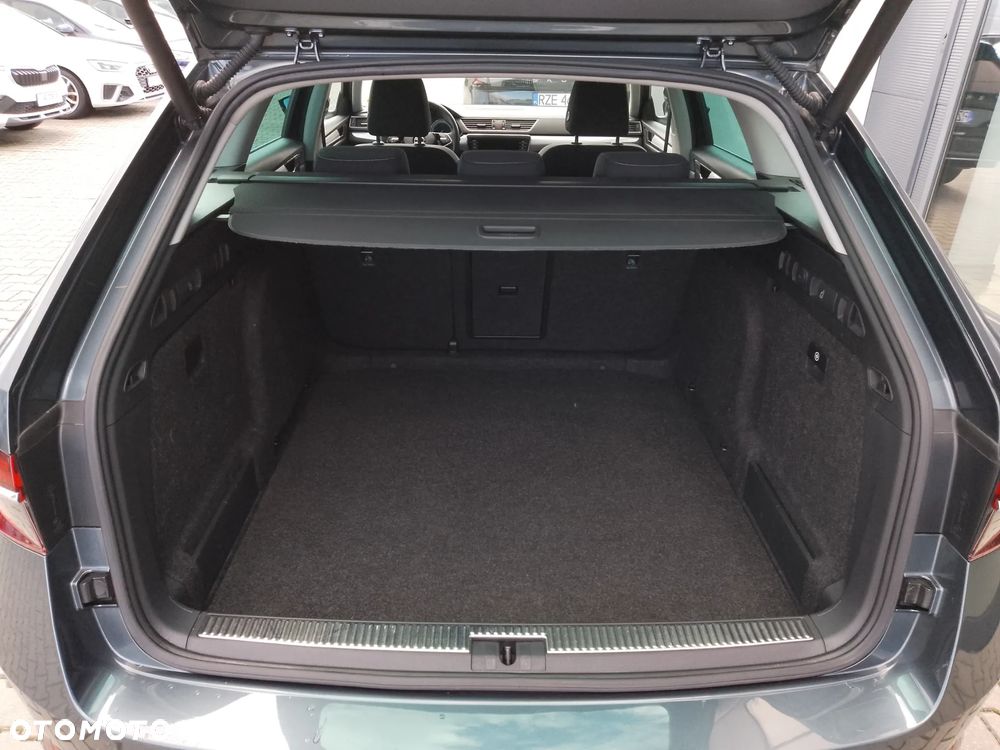 Skoda Superb 1.5 TSI Ambition DSG - 26