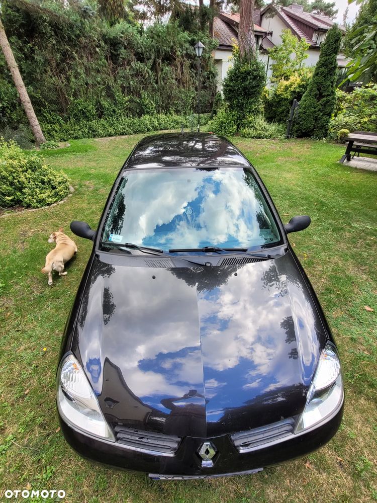 Renault Clio 1.2 16V Campus - 6