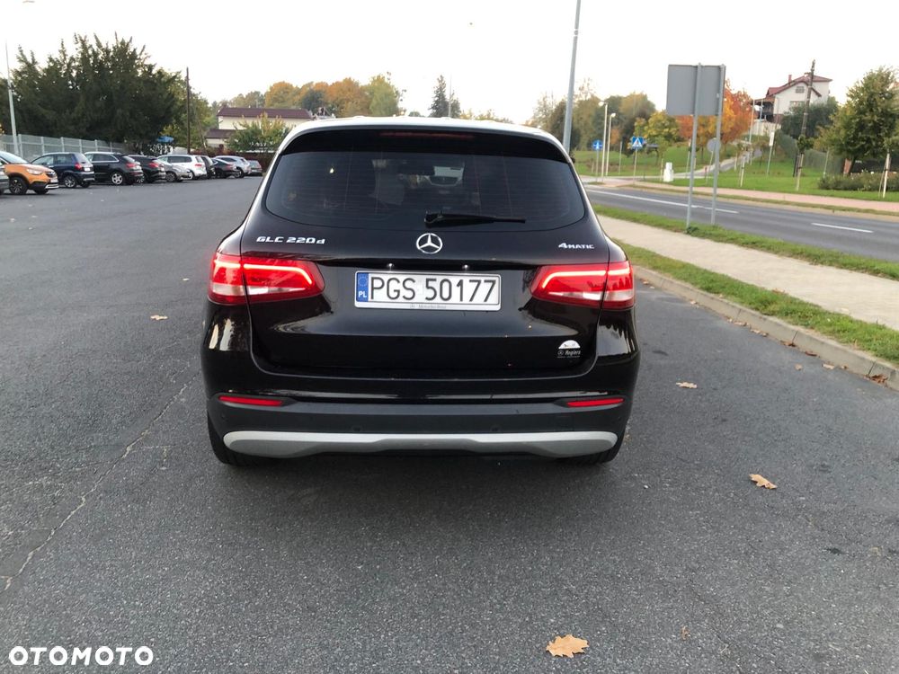 Mercedes-Benz GLC - 18