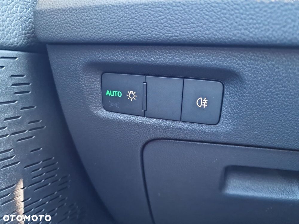 Skoda Octavia 1.5 TSI mHEV Selection DSG - 27