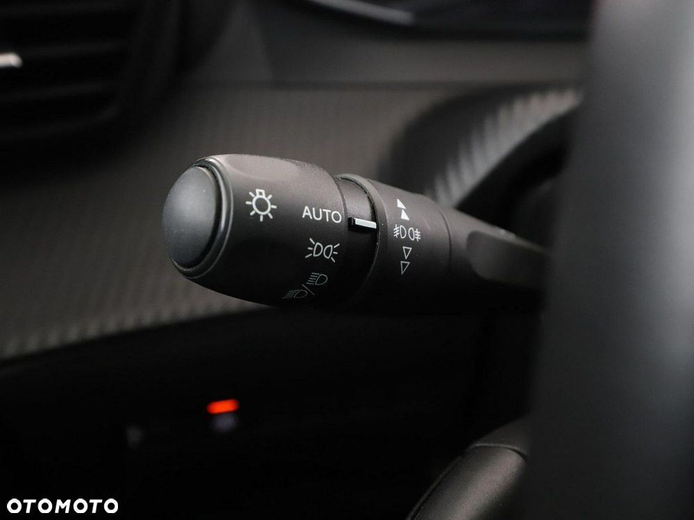 Peugeot 2008 1.5 BlueHDi Active S&S - 35