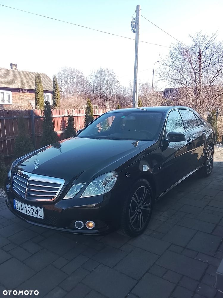 Mercedes-Benz Klasa E - 2