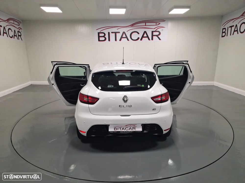 Renault Clio 1.5 dCi Zen - 33