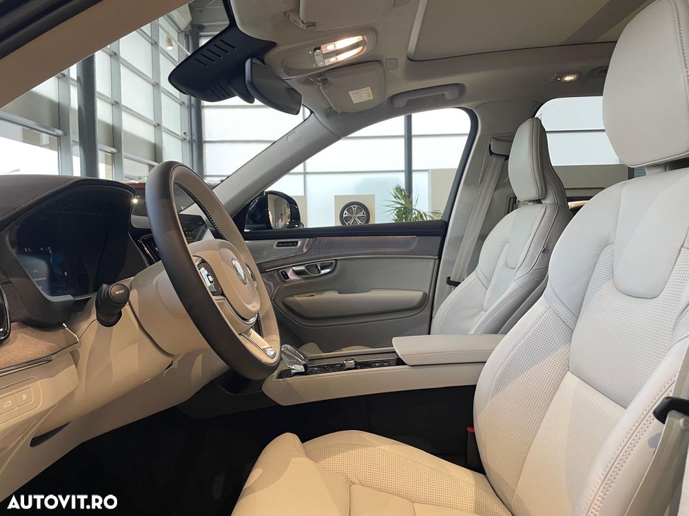 Volvo XC 90 T8 AWD PHEV Ultra Bright - 11