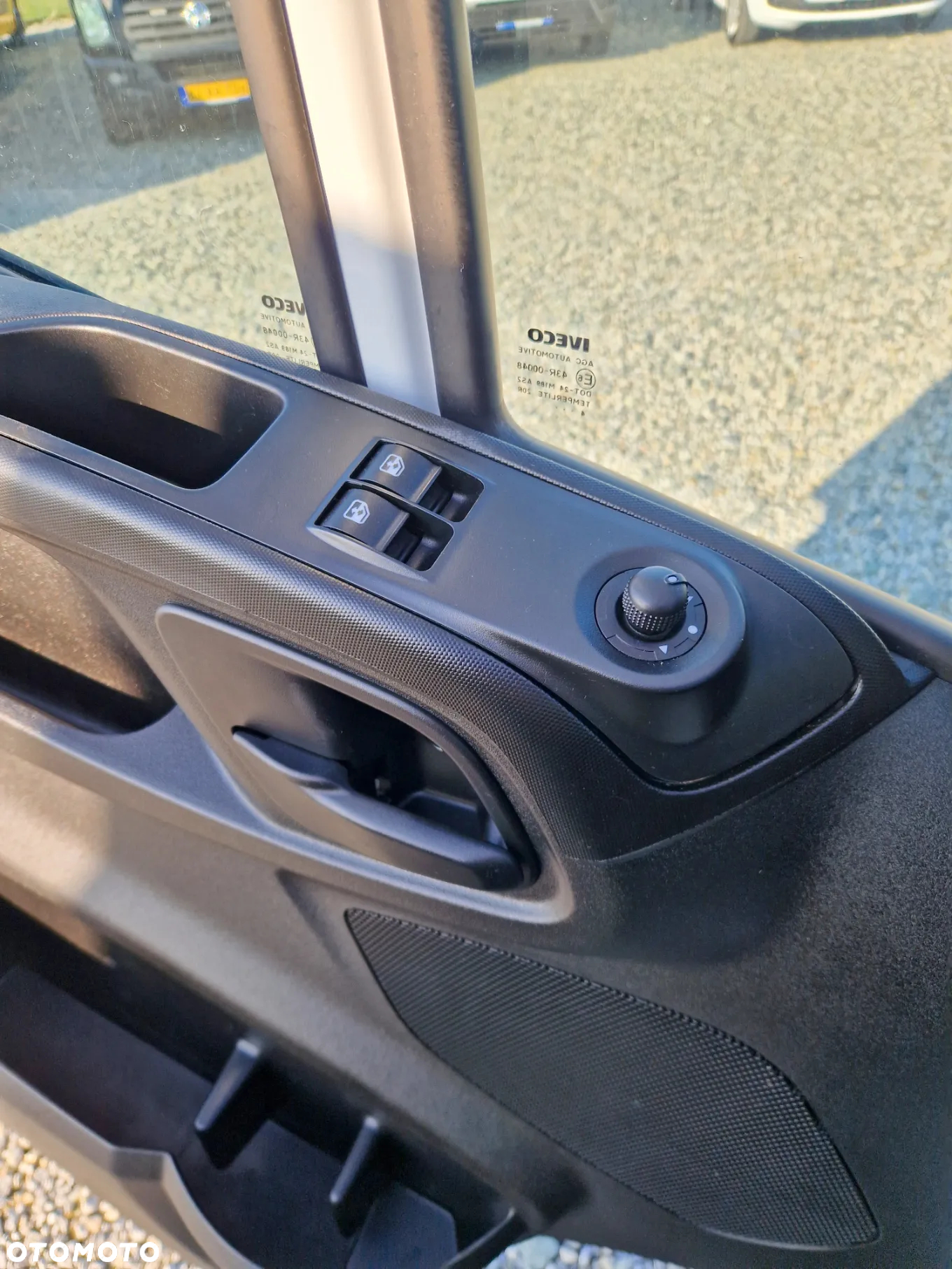 Iveco IVECO 35C13 2.3 HPI 130 KONNY KLIMA WEBASTO 8 BIEGOWY HIMATIC 7 OSOBOWA BRYGADÓWKA SKRZYNIA 3.5 METRA GWARANCJA - 15