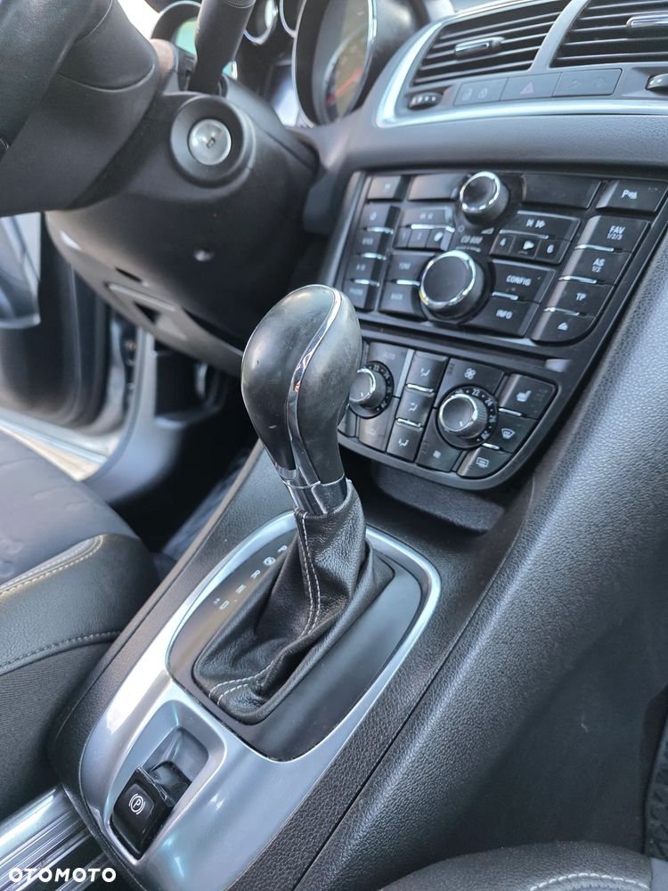 Opel Meriva 1.4 Automatik Style - 23