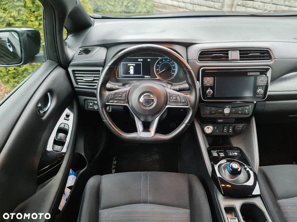 Nissan Leaf 40 kWh 2.ZERO Edition - 10