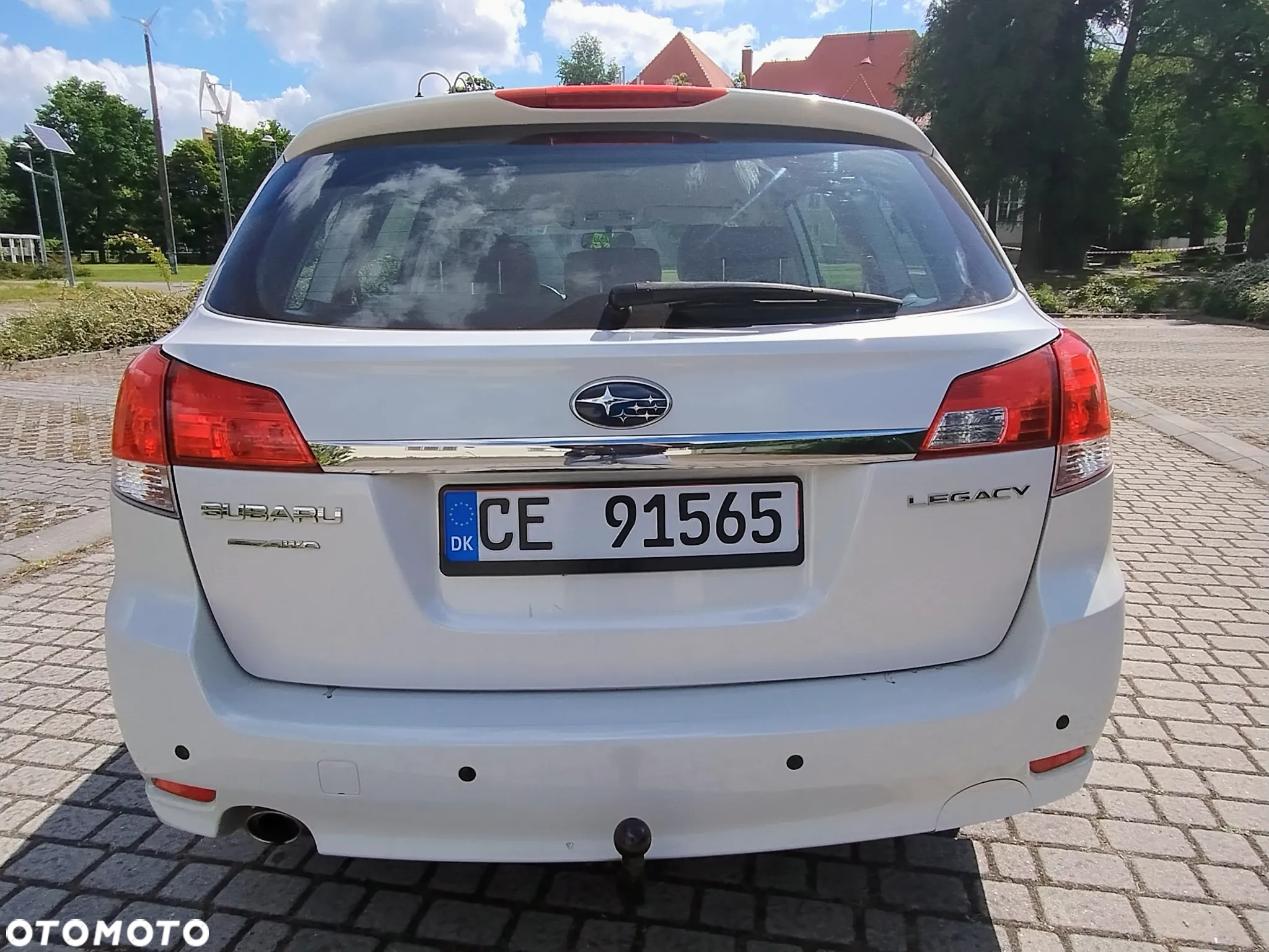 Subaru Legacy 2.5i Comfort Navi - 4